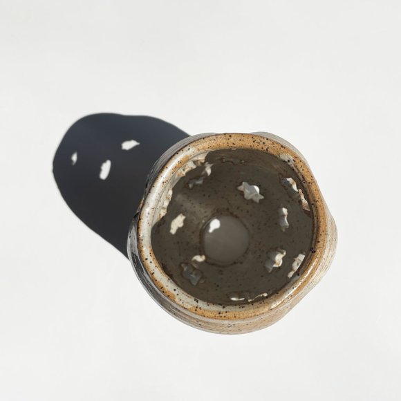 Handmade Daisy Ceramic Candle Holder - Picture 3 of 4